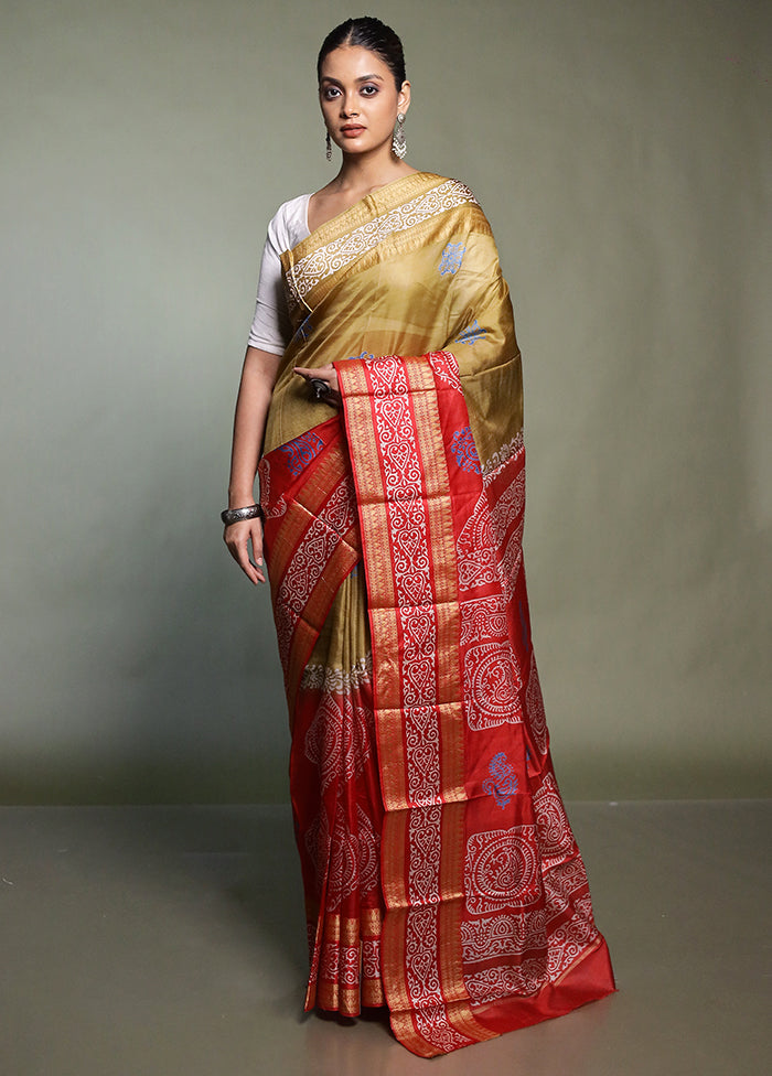 Red Printed Pure Silk Saree Without Blouse Piece