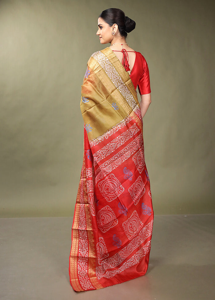 Red Printed Pure Silk Saree Without Blouse Piece
