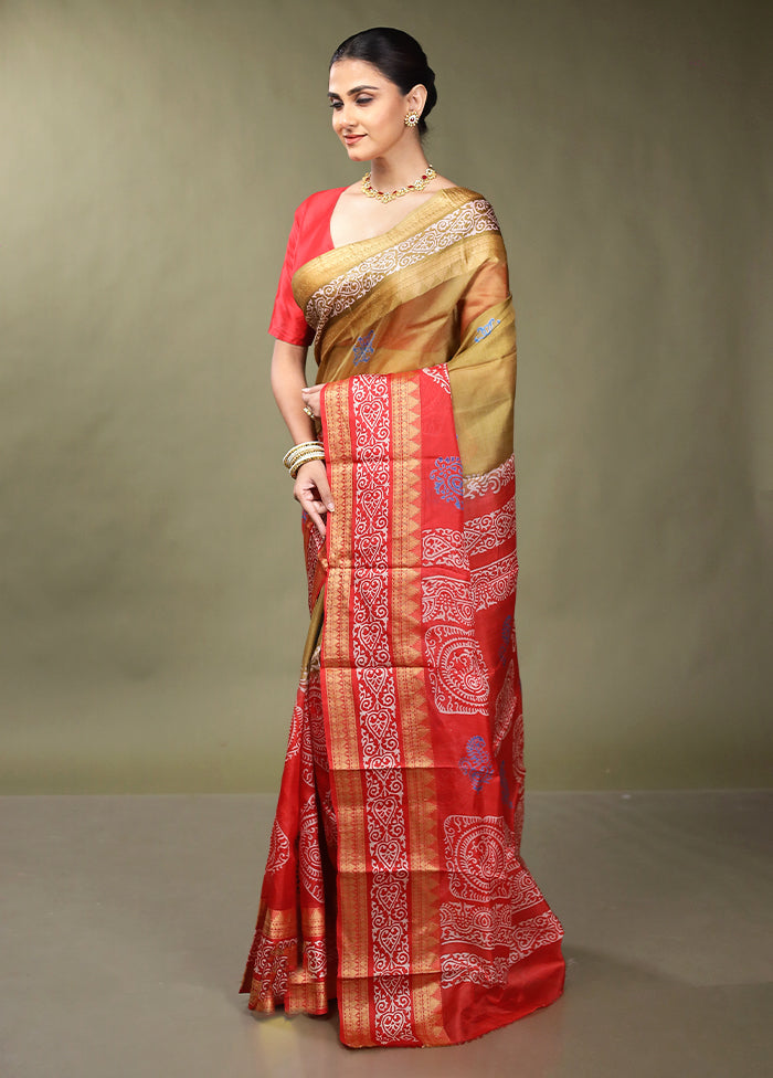 Red Printed Pure Silk Saree Without Blouse Piece