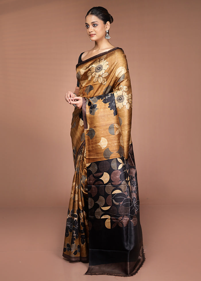 Cream Printed Pure Silk Saree Without Blouse Piece