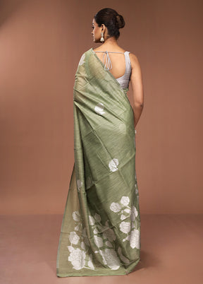 Green Dupion Silk Saree With Blouse Piece