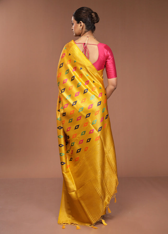 Yellow Dupion Silk Saree With Blouse Piece