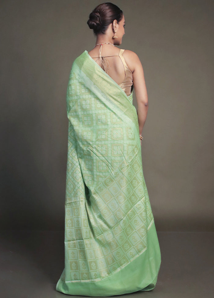 Green Kora Silk Saree With Blouse Piece