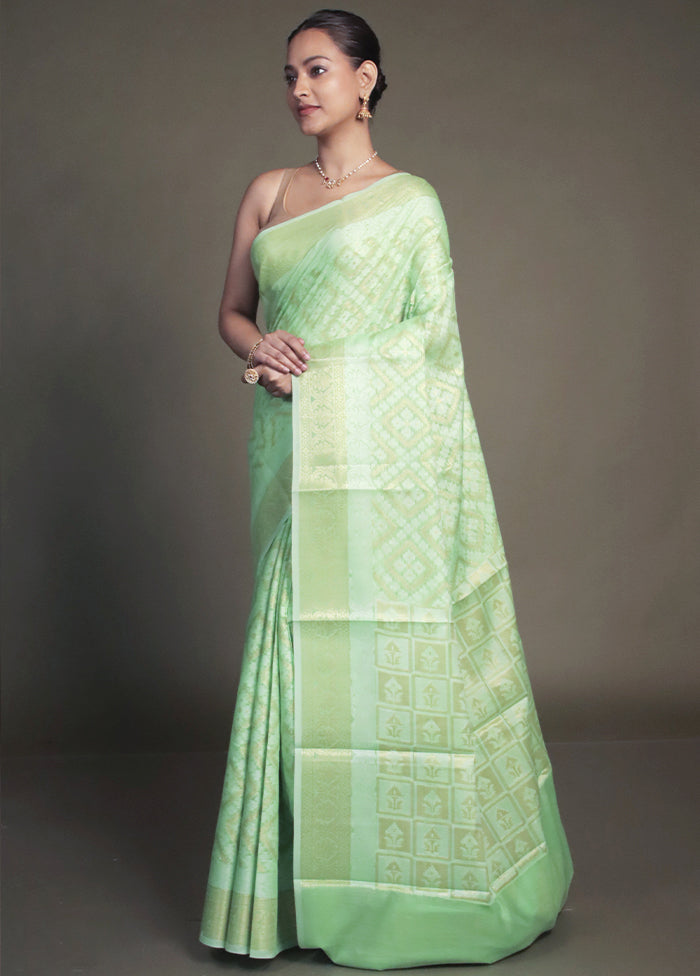 Green Kora Silk Saree With Blouse Piece