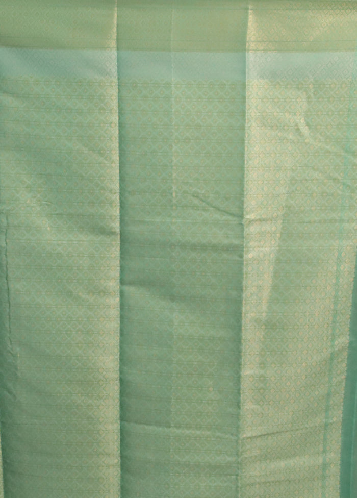 Green Kora Silk Saree With Blouse Piece