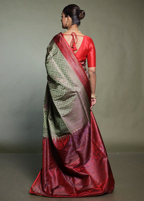 Green Handloom Jamewar Pure Silk Saree With Blouse Piece