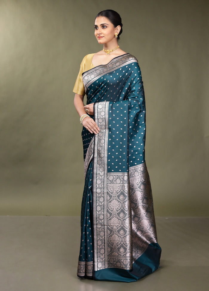 Green Katan Silk Saree With Blouse Piece