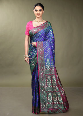 Blue Tanchoi Silk Saree With Blouse Piece