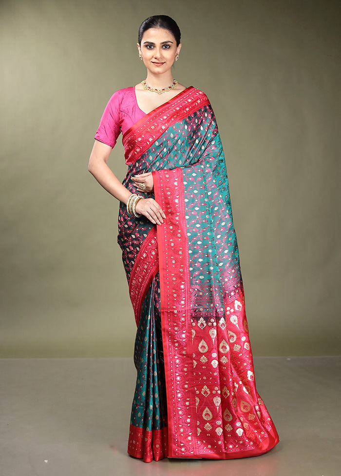 Green Tanchoi Silk Saree With Blouse Piece