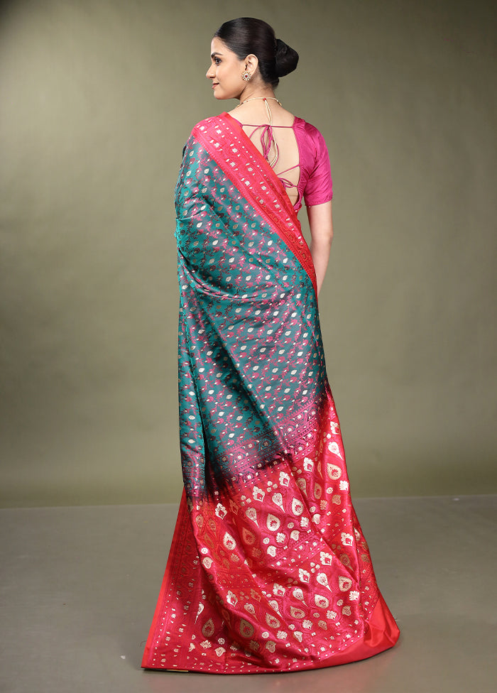 Green Tanchoi Silk Saree With Blouse Piece