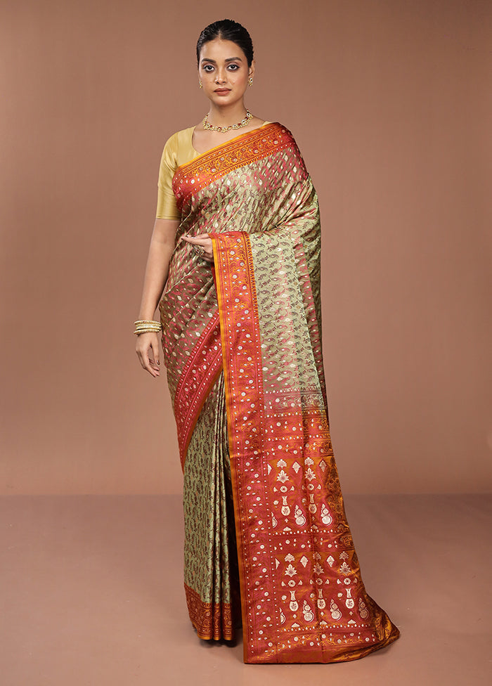 Green Tanchoi Silk Saree With Blouse Piece
