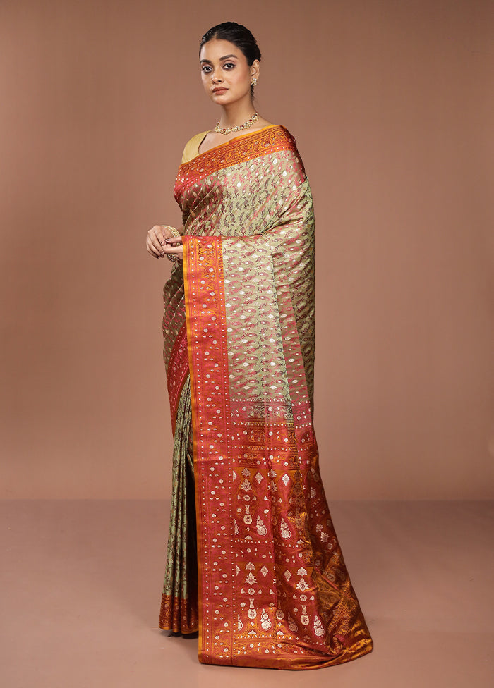 Green Tanchoi Silk Saree With Blouse Piece