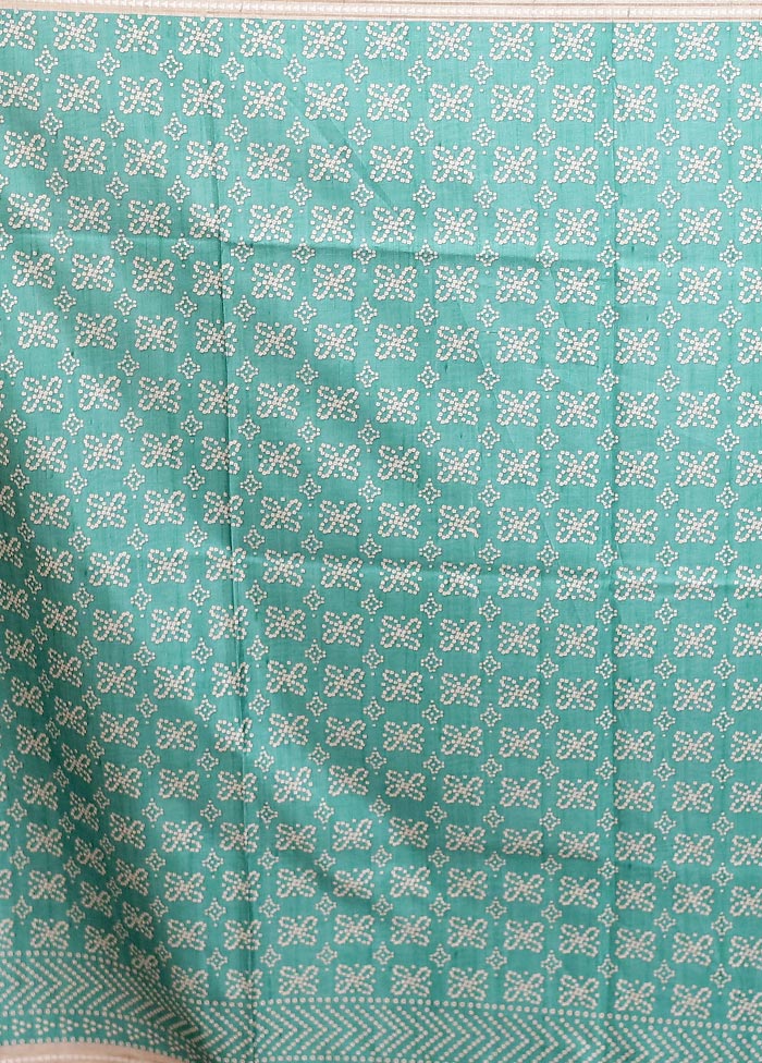 Green Printed Pure Silk Saree Without Blouse Piece