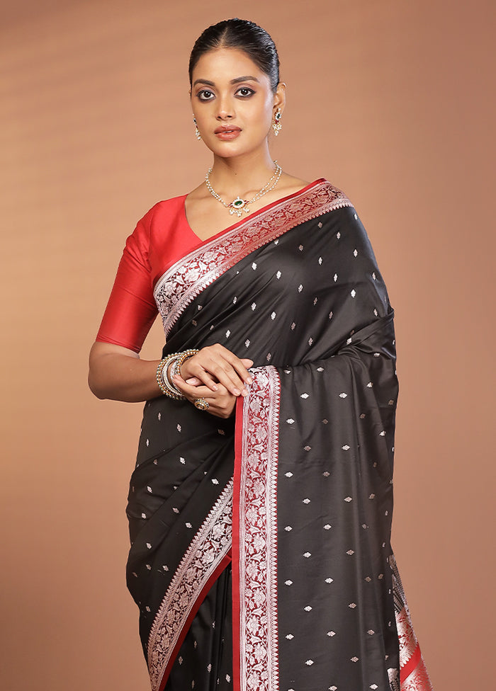 Black Banarasi Silk Saree With Blouse Piece