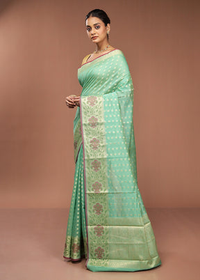 Green Cotton Saree With Blouse Piece
