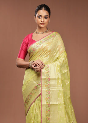 Green Cotton Saree With Blouse Piece