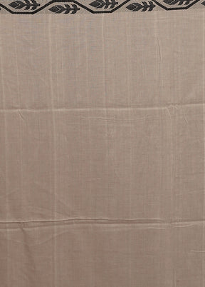 White Matka Silk Saree With Blouse Piece