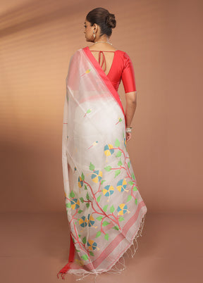 White Handloom Matka Pure Silk Saree With Blouse Piece