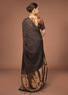 Black Matka Silk Saree With Blouse Piece