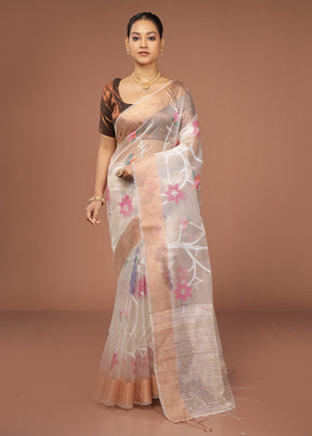 Grey Handloom Matka Pure Silk Saree With Blouse Piece