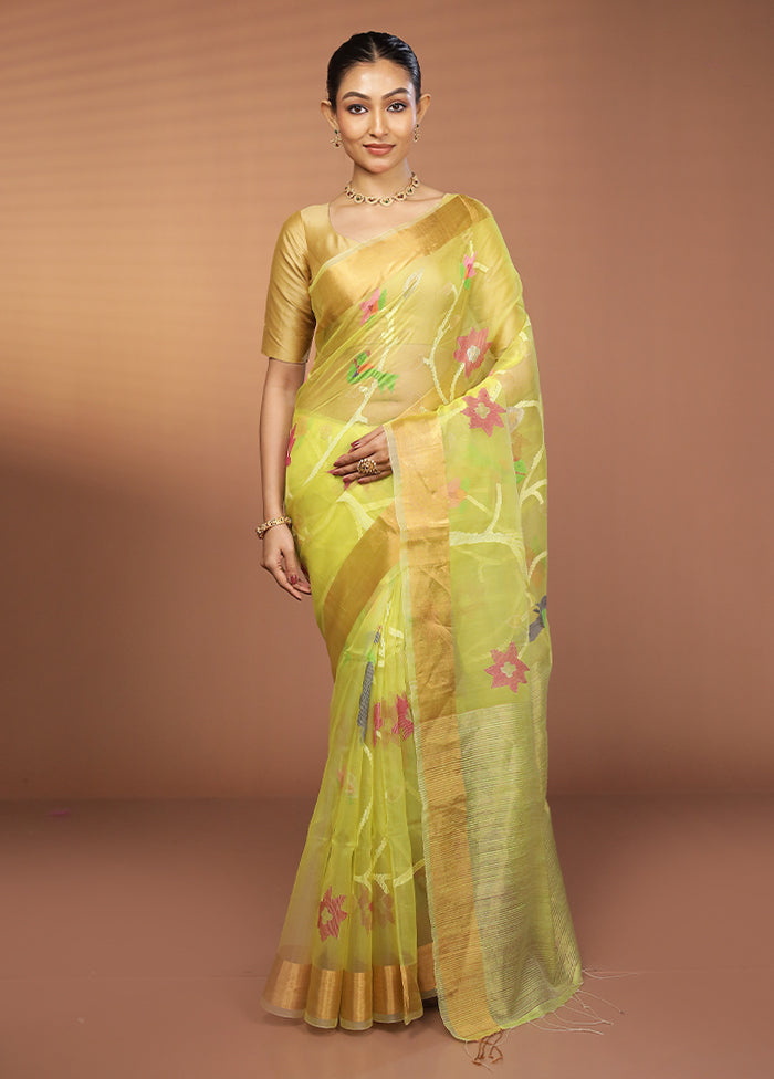 Green Handloom Matka Pure Silk Saree With Blouse Piece