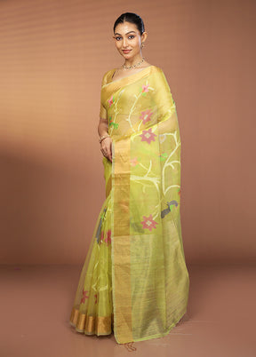 Green Handloom Matka Pure Silk Saree With Blouse Piece