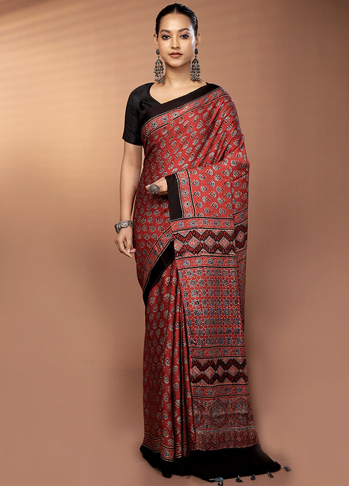Maroon Printed Pure Silk Saree Without Blouse Piece