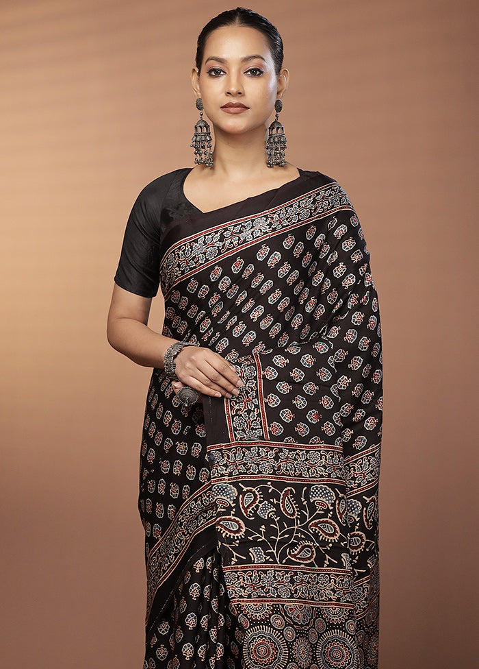 Black Printed Pure Silk Saree Without Blouse Piece