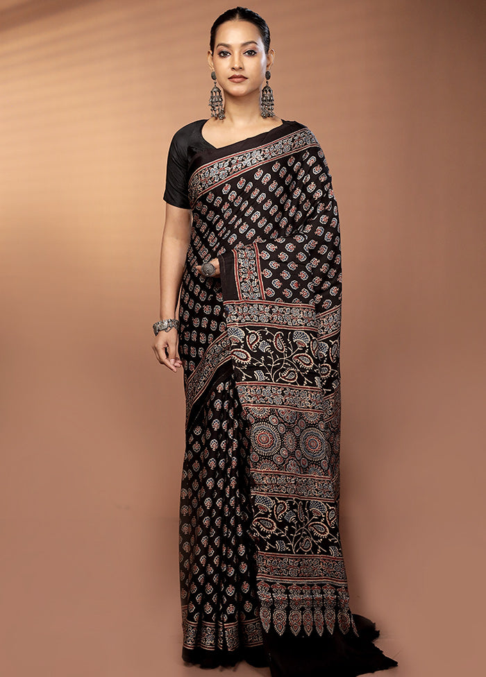 Black Printed Pure Silk Saree Without Blouse Piece