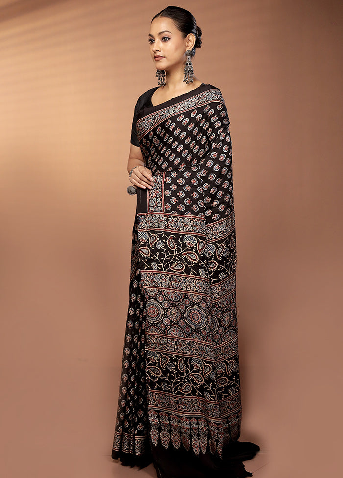 Black Printed Pure Silk Saree Without Blouse Piece