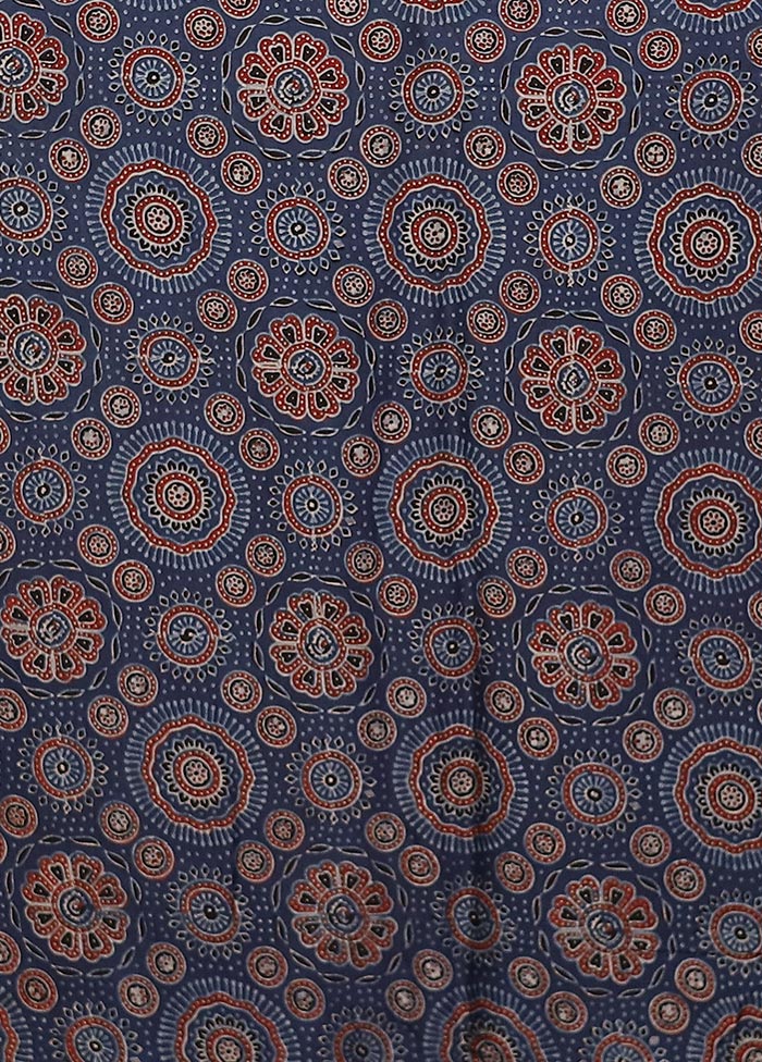 Blue Printed Silk Saree Without Blouse Piece