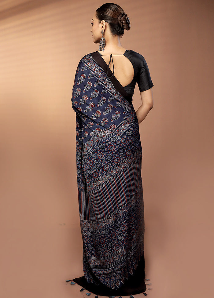 Blue Printed Pure Silk Saree Without Blouse Piece