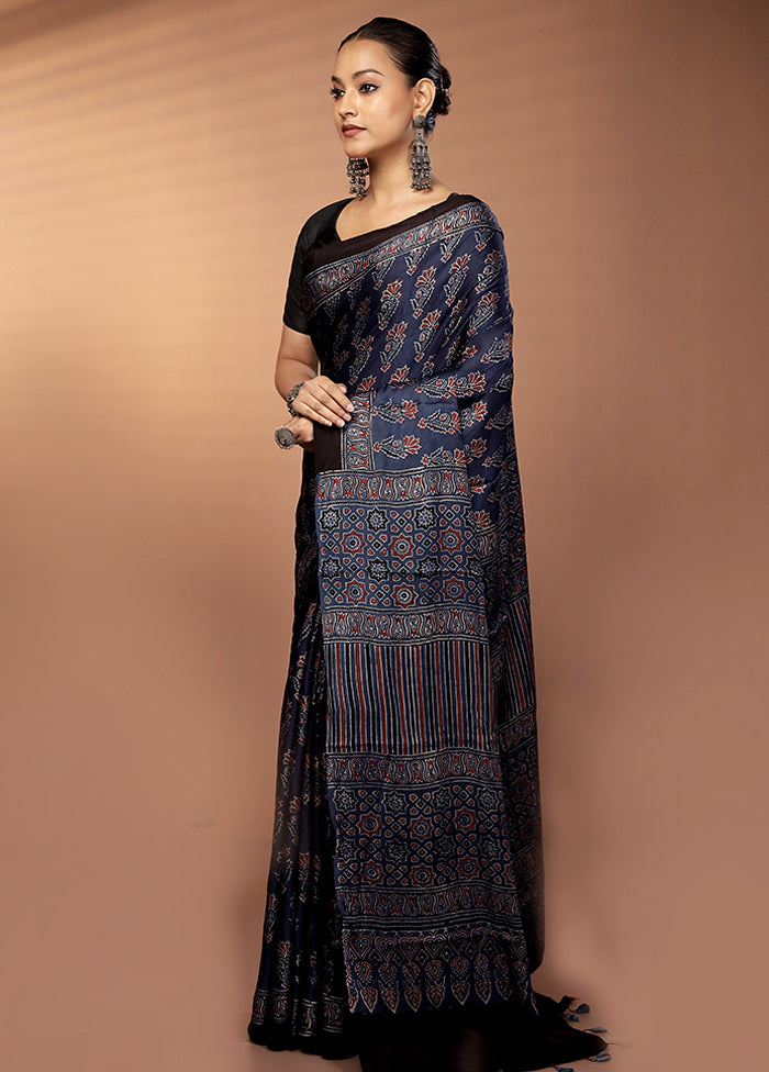 Blue Printed Pure Silk Saree Without Blouse Piece