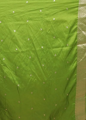 Green Dupion Silk Saree With Blouse Piece