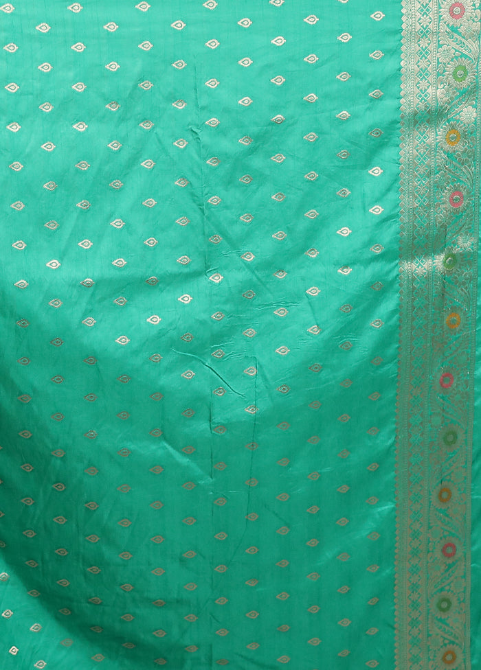 Green Dupion Silk Saree With Blouse Piece