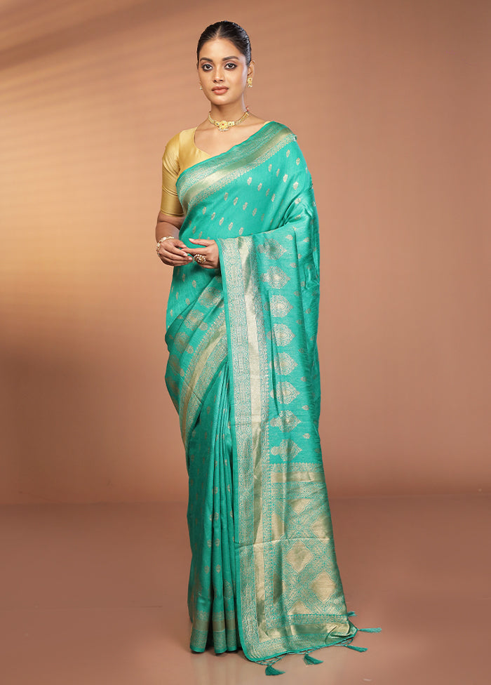 Green Dupion Silk Saree With Blouse Piece