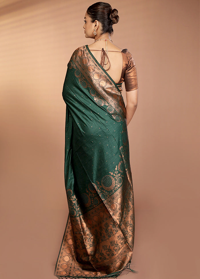 Green Dupion Silk Saree With Blouse Piece