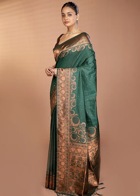 Green Dupion Silk Saree With Blouse Piece