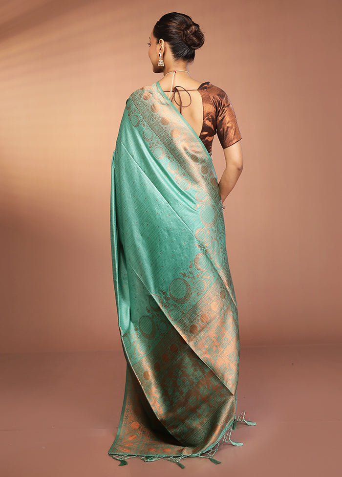 Green Dupion Silk Saree With Blouse Piece