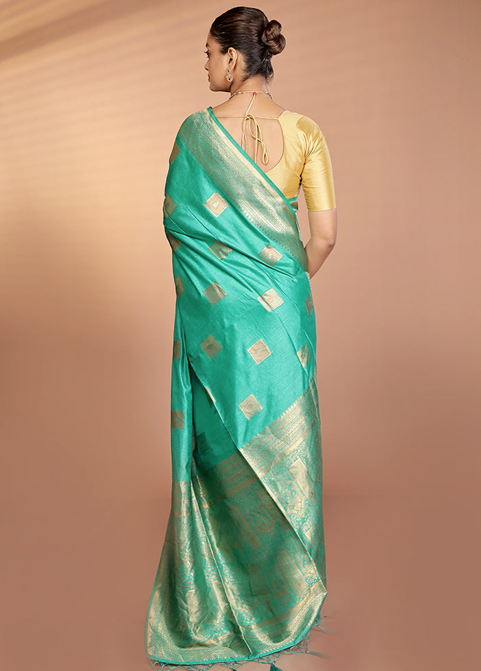 Green Dupion Silk Saree With Blouse Piece
