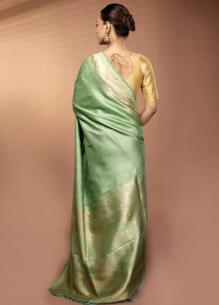 Green Dupion Silk Saree With Blouse Piece