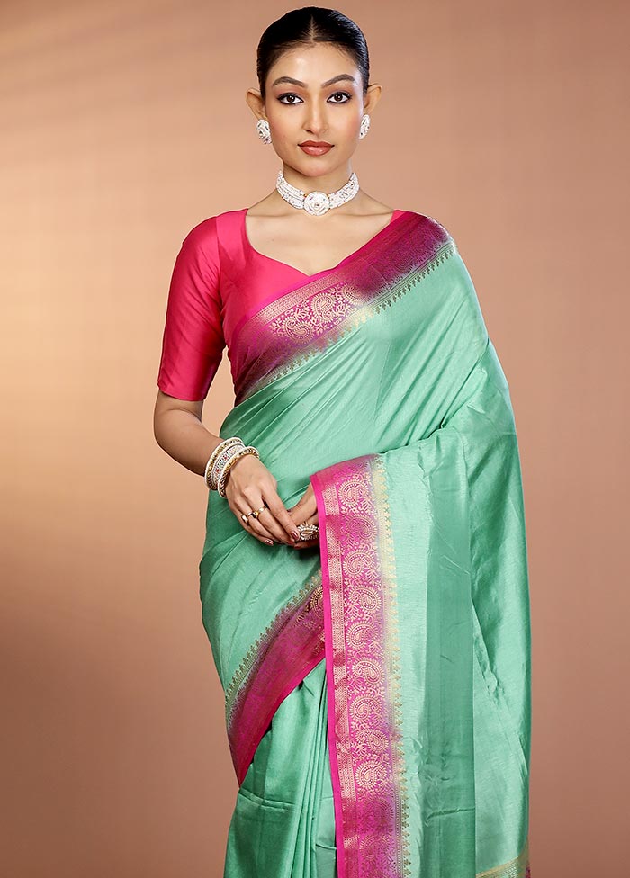 Green Dupion Silk Saree With Blouse Piece