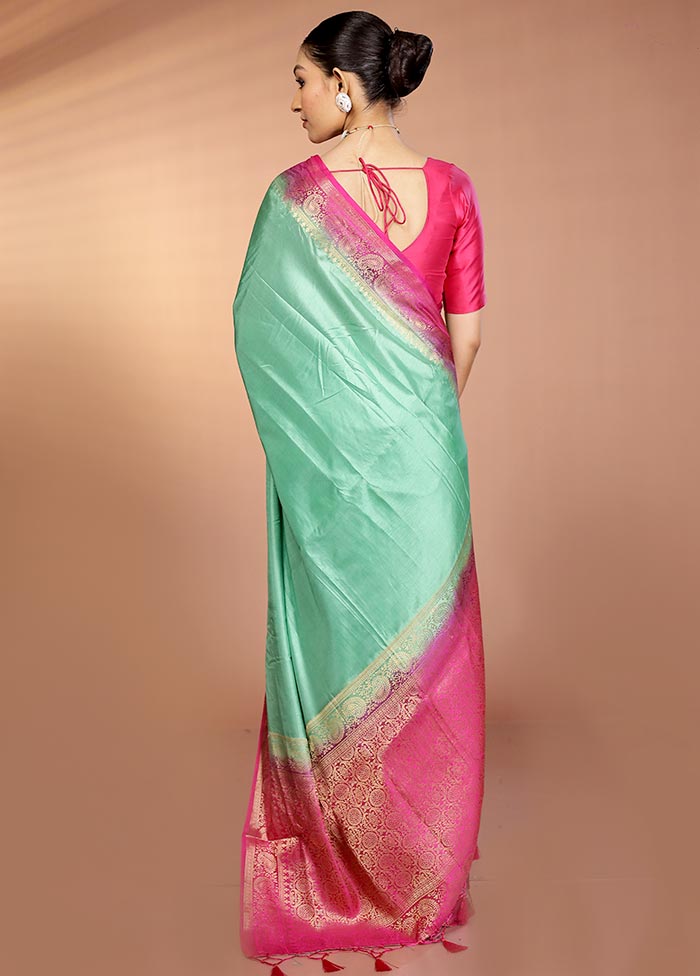 Green Dupion Silk Saree With Blouse Piece