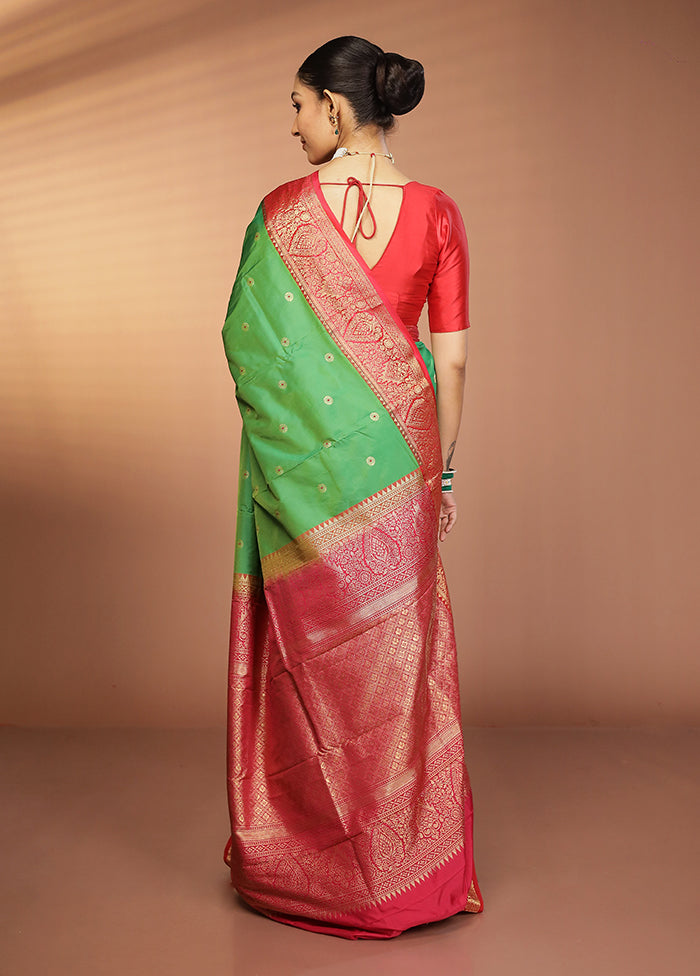 Green Kanjivaram Silk Saree With Blouse Piece