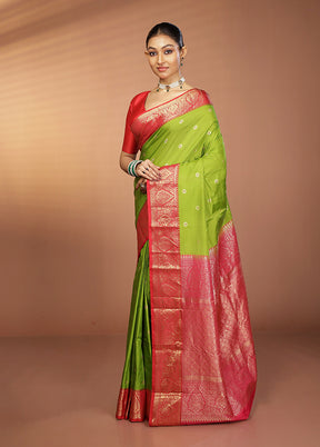 Green Kanjivaram Silk Saree With Blouse Piece