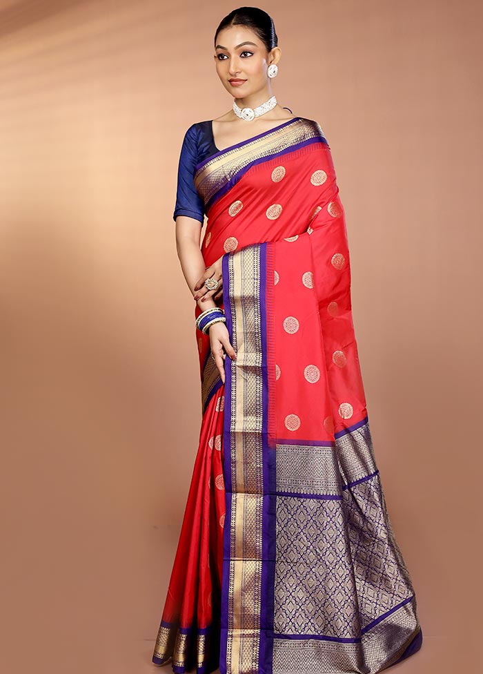 Red Kanjivaram Silk Saree With Blouse Piece
