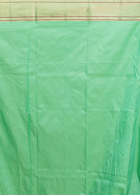 Green Kanjivaram Silk Saree With Blouse Piece