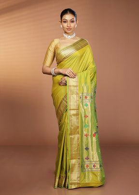 Green Kanjivaram Silk Saree With Blouse Piece
