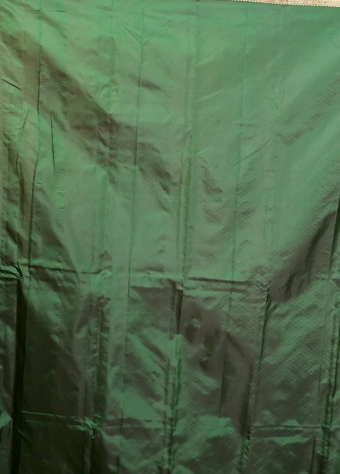 Green Kanjivaram Silk Saree With Blouse Piece