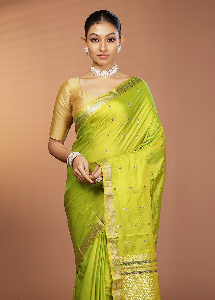 Green Kanjivaram Silk Saree With Blouse Piece